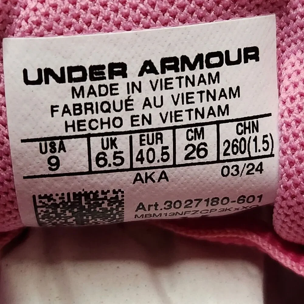 Under Armour Charged Verssert 2 Running Shoes Women’s 9 Pink NIB
